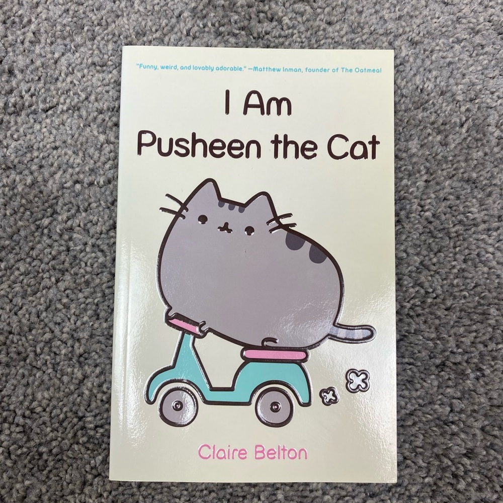 I am pusheen the‎ cat book